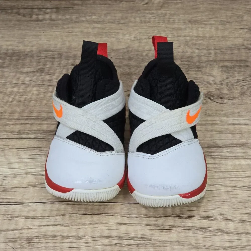 Nike LeBron Soldier XII 12 Toddler's Sz 5C White Black Red Sneakers (AH1690-181)